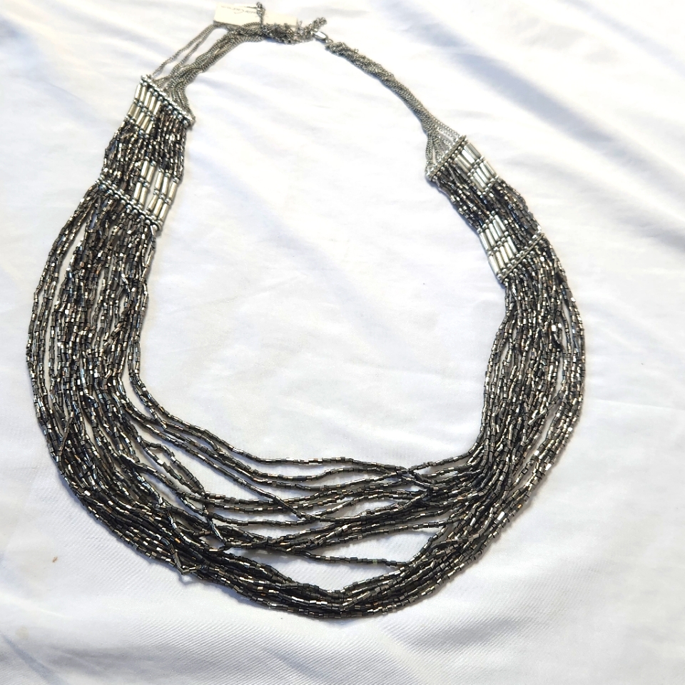 Kenneth Cole Elegant Silver Toned Layered Necklace 25$